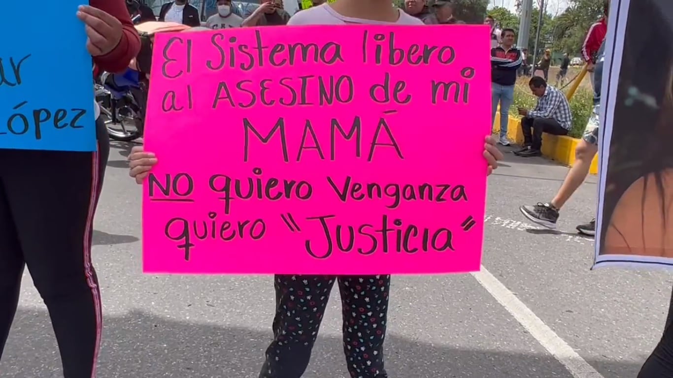 Bloqueo carretera México-Cuernavaca