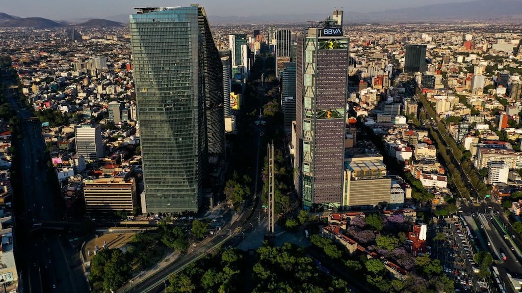 PIB de México cae 18.9% en segundo trimestre de 2020