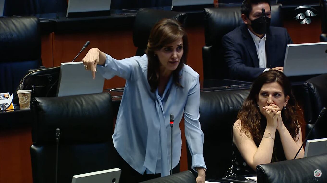 Lilly Téllez