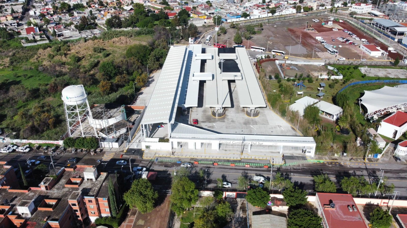 Gobierno de Puebla mejora la movilidad regional con nueva central camionera del sur