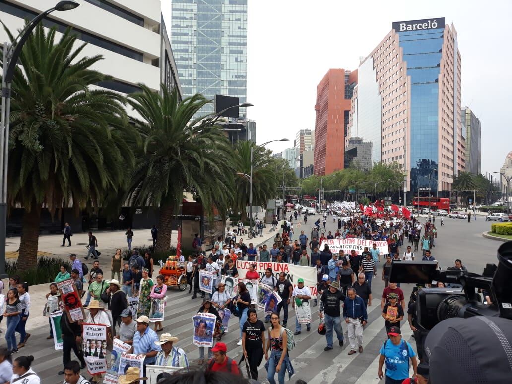 Marcha a 59 meses de Ayotzinapa.