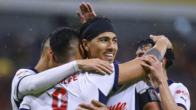 Chivas tuvo un paso demoledor en sus amistosos de pretemporada, le ganó a Leones Negros y está listo para el Apertura 2025