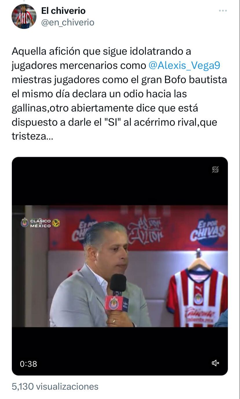 La afición tachó de mercenario a Alexis Vega.