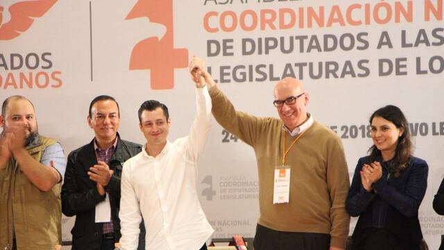 Dante Delgado levanta la mano al hijo de Luis Donaldo Colosio