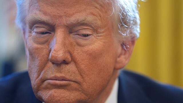 Ciudadanía por nacimiento en Estados Unidos: Jueza bloquea decreto de Donald Trump