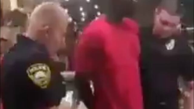 Arrestan a agente delFBI