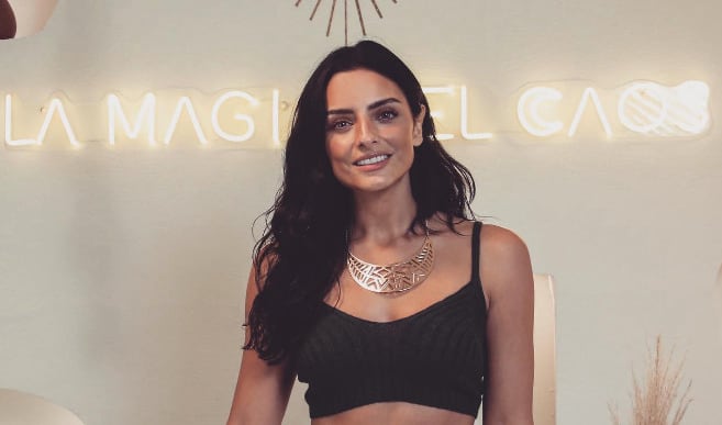 Aislinn Derbez