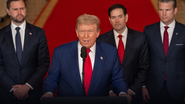 Donald Trump lanza amenaza a Irán tras ataque