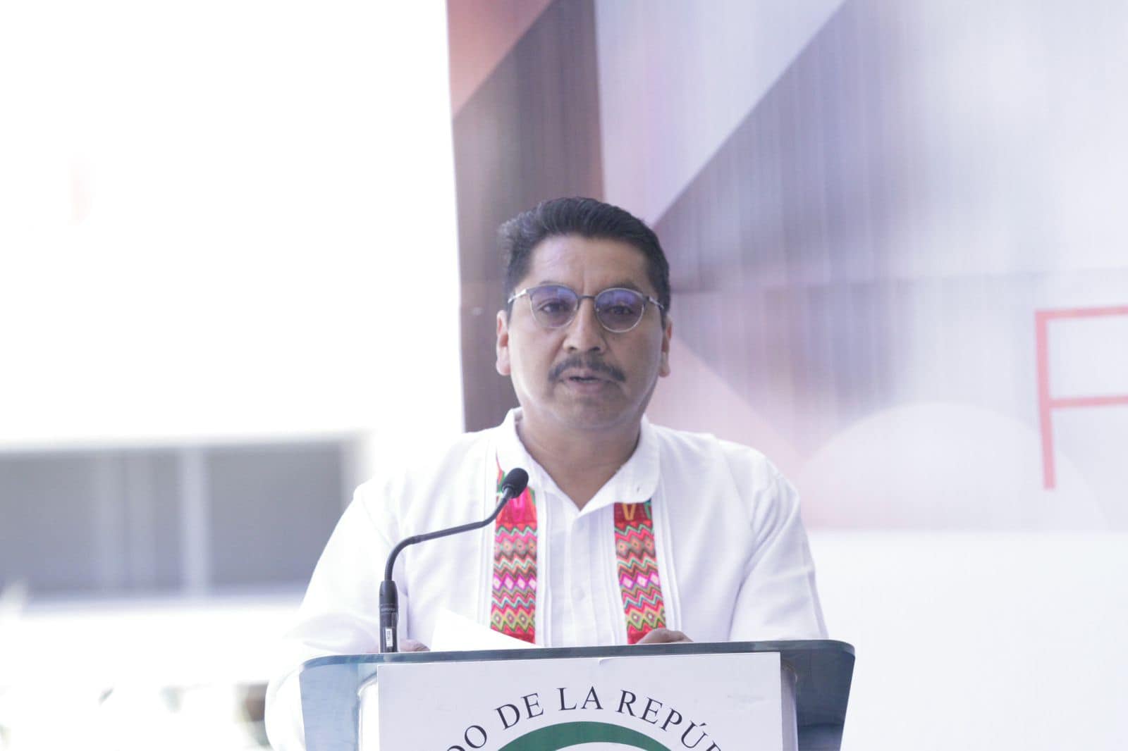 Adolfo Gómez, senador de Morena
