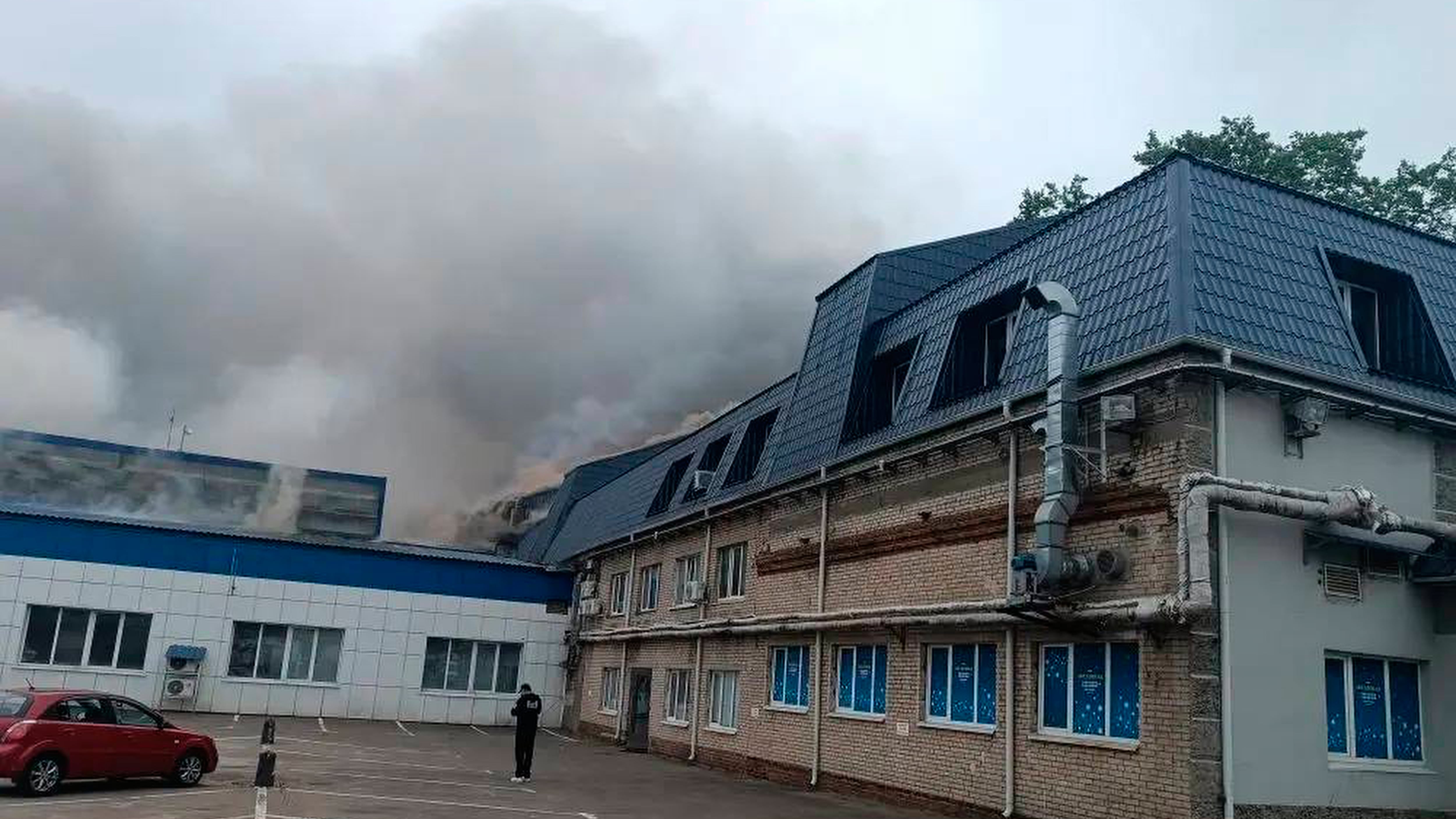 Ucrania golpea Moscú con un ataque masivo de drones; hay 2 muertos