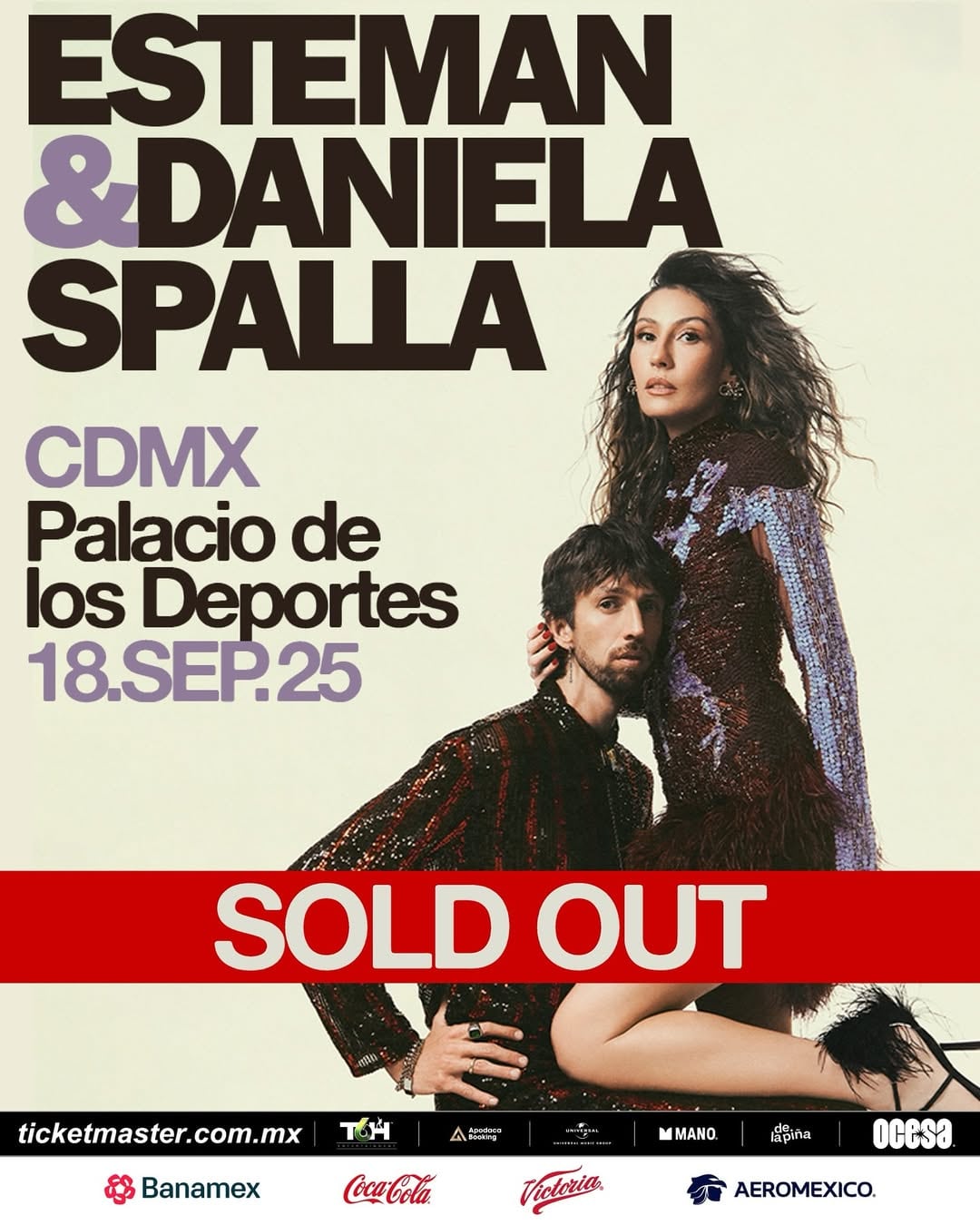Esteman & Daniela Spalla en Palacio de los Deportes