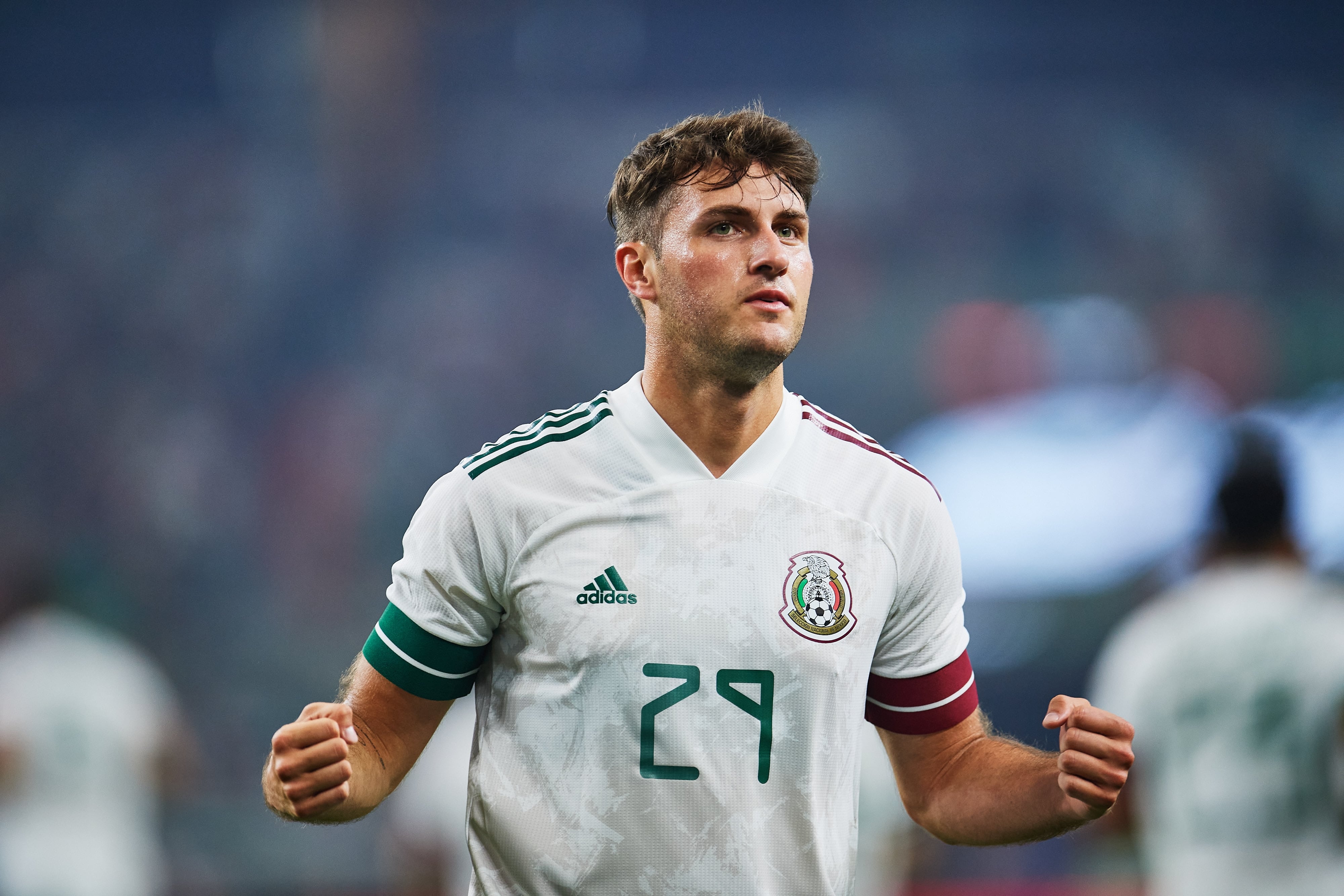 Santiago Giménez abrió el marcador en Dallas con el 1-0 para la Selección Mexicana.