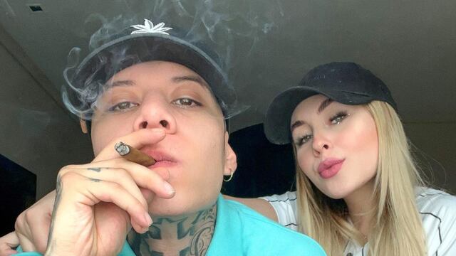 Santa Fe Klan y Maya Nazor