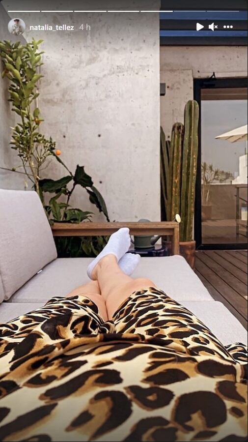 Natalia Téllez se muestra descansando