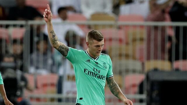 Kroos celebra su gol ante el Valencia