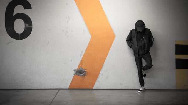 Sólo buscaba defender a su amigo de la homofobia.