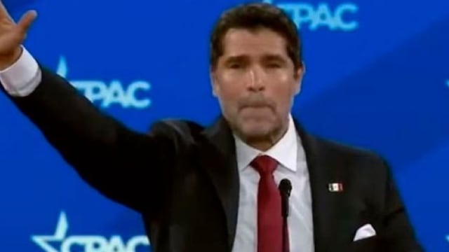Eduardo Verástegui en la Conferencia de Acción Política Conservadora (CPAC) de 2025