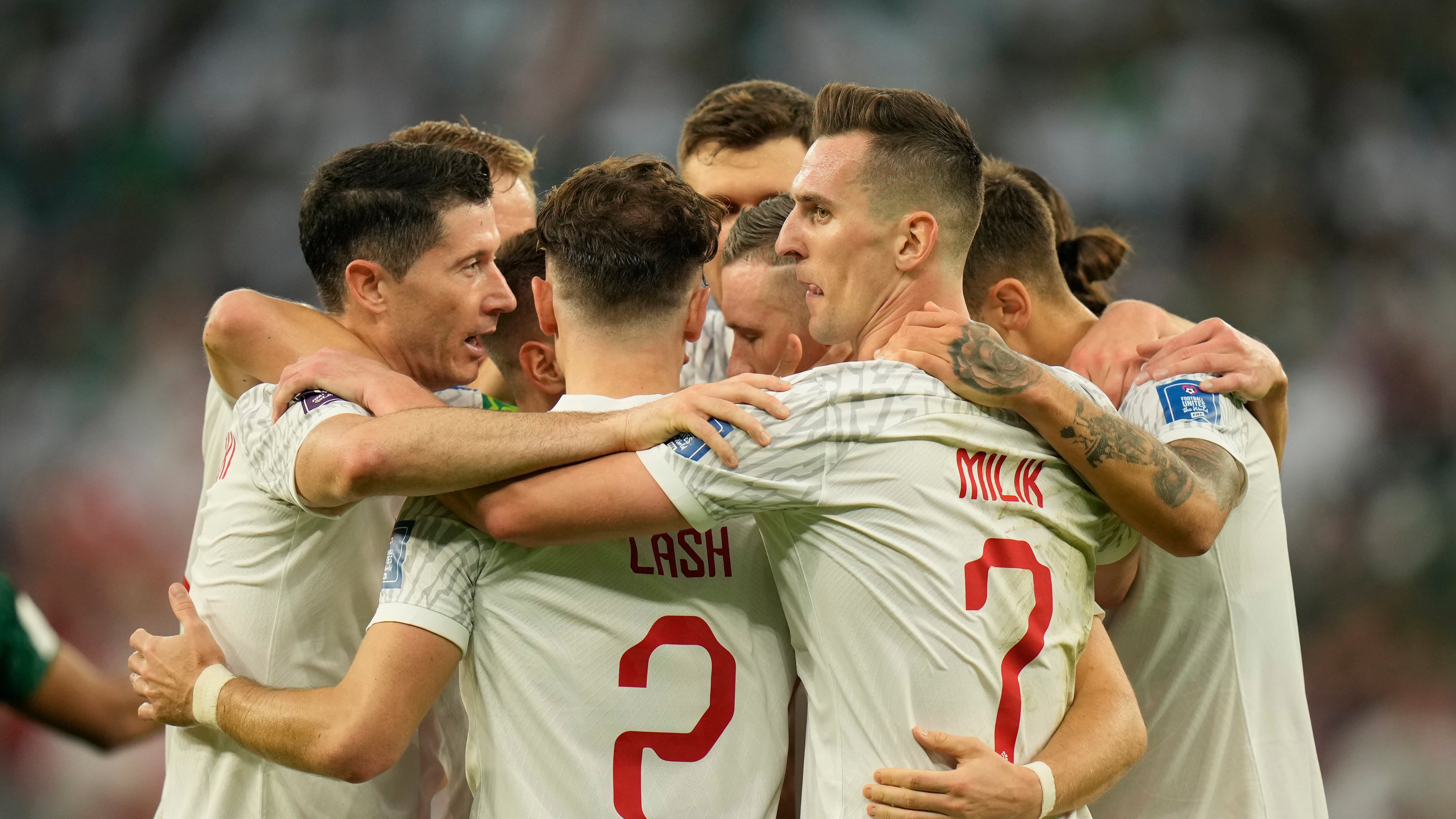 Polonia vence a Albania para seguir el sueño por un boleto al Mundial 2026