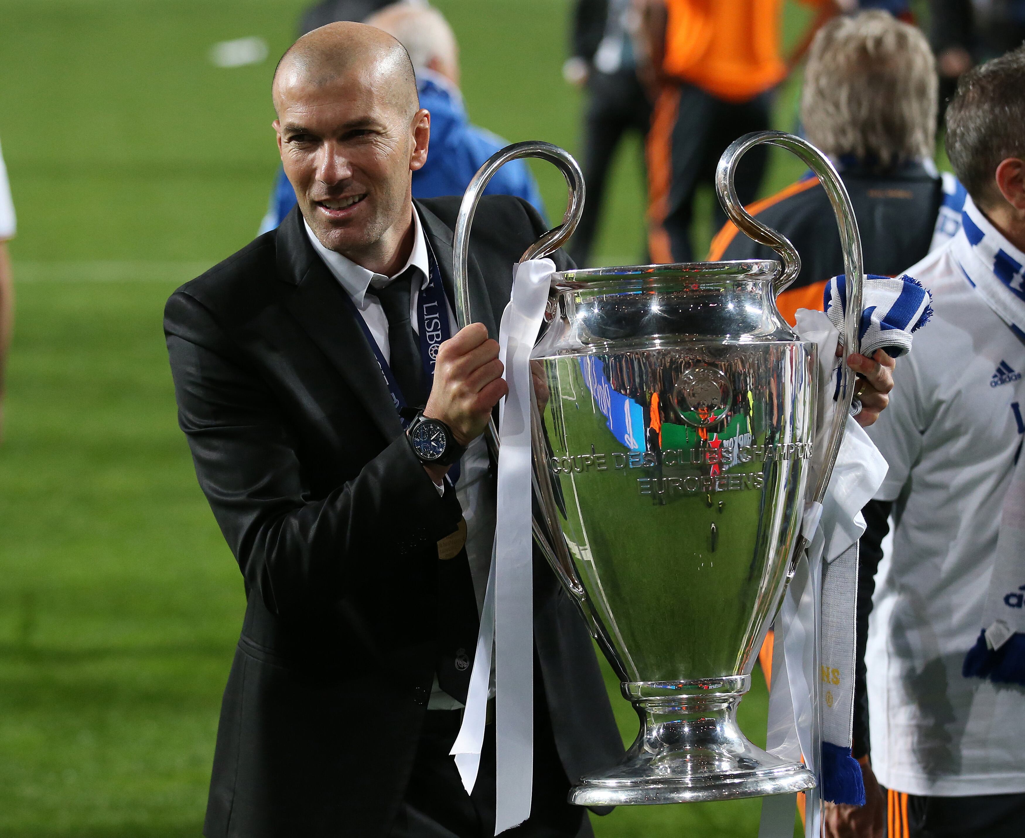 El regreso de Zinedine Zidane, el plan del Real Madrid para sortear la crisis de Xabi Alonso.