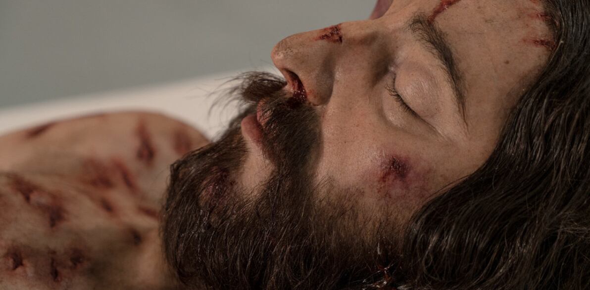 Cuerpo hiperrealista de Cristo