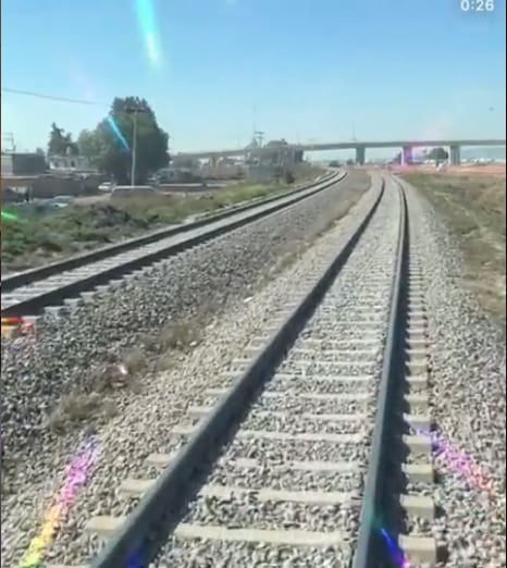 Captura del otro video de AMLO en tren para ir al AIFA/@pep_estrada