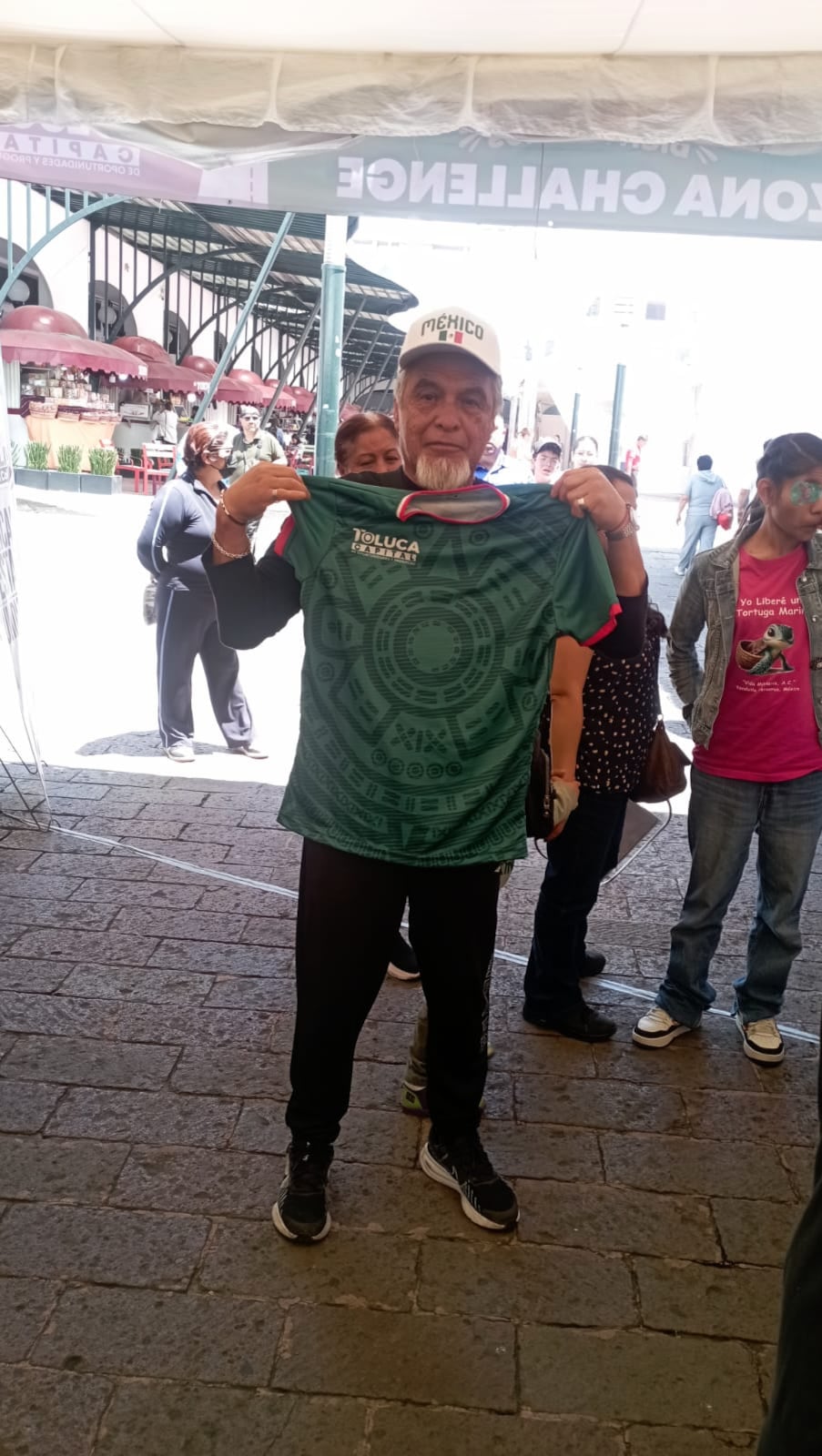 Chorizo Fest 2026 reúne a cientos de familias en Toluca para celebrar el Día del Padre.