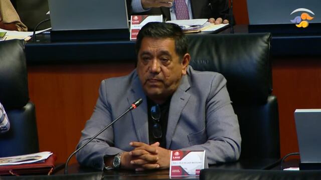 Félix Salgado Macedonio. Lujoso reloj.