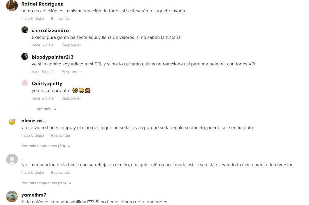 Comentarios al video del niño que llora al ver como le embargan la televisión