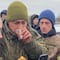 Soldado ruso se rinde; ucranianos le dan té, comida y le permiten hablar con su mamá