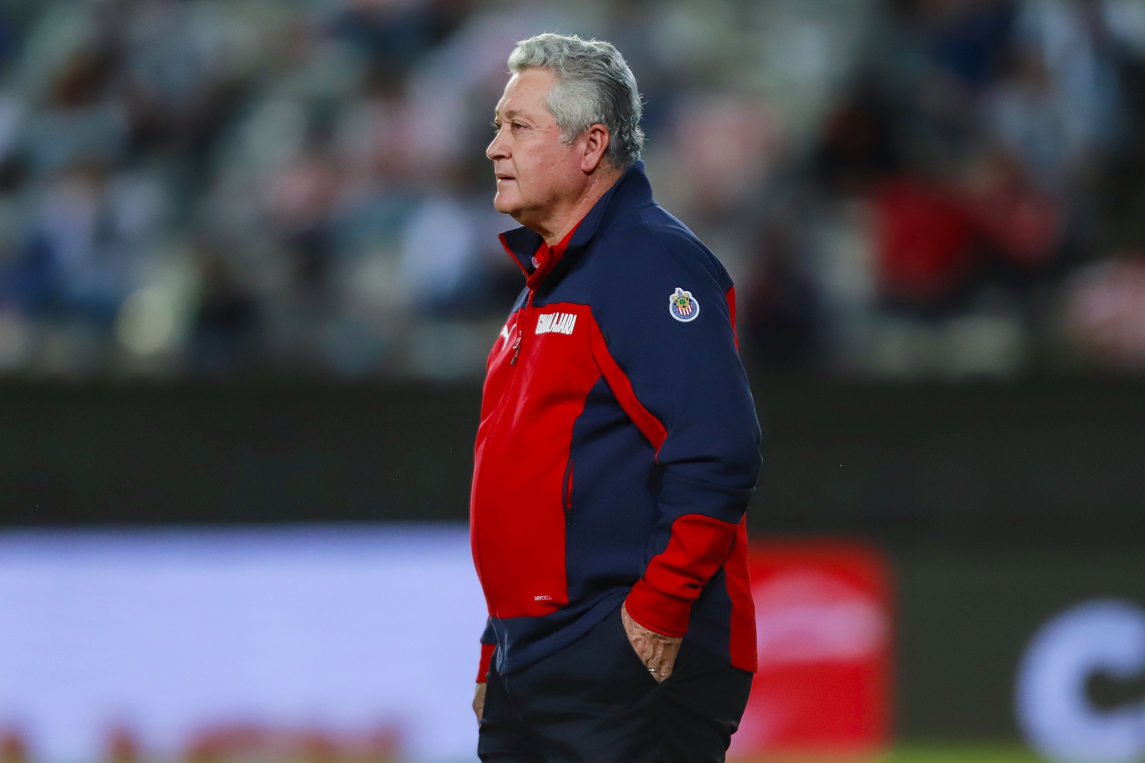 Victor Manuel Vucetich terminó su gestión en Chivas