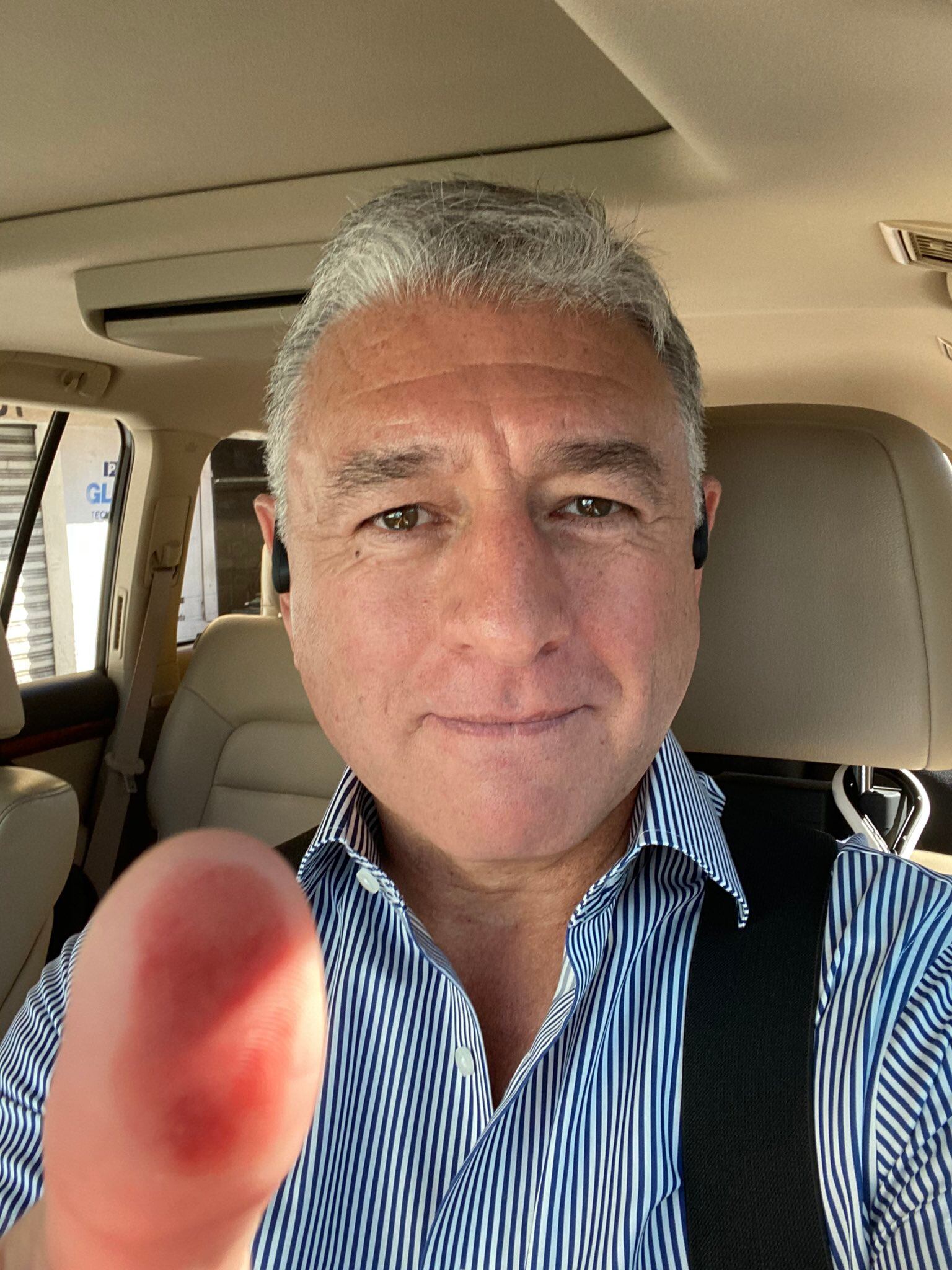 Famosos activistas y periodistas mexiquenses presumen su voto