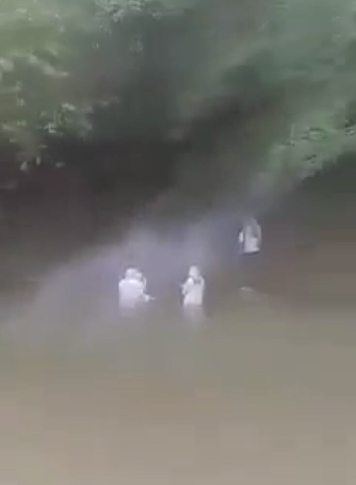 Manto blanco en el río
