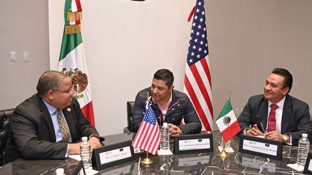 Roger C. Rigaud, Ricardo Gallardo Cardona