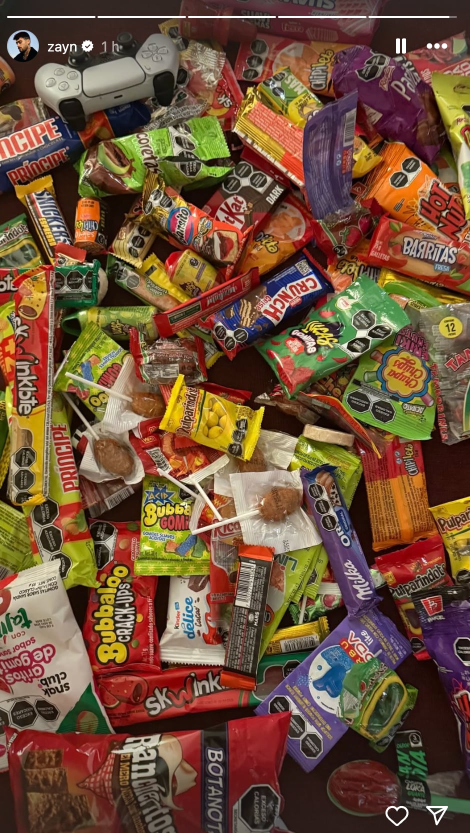 Zayn Malik ya se armó un buen itacate de dulces mexicanos