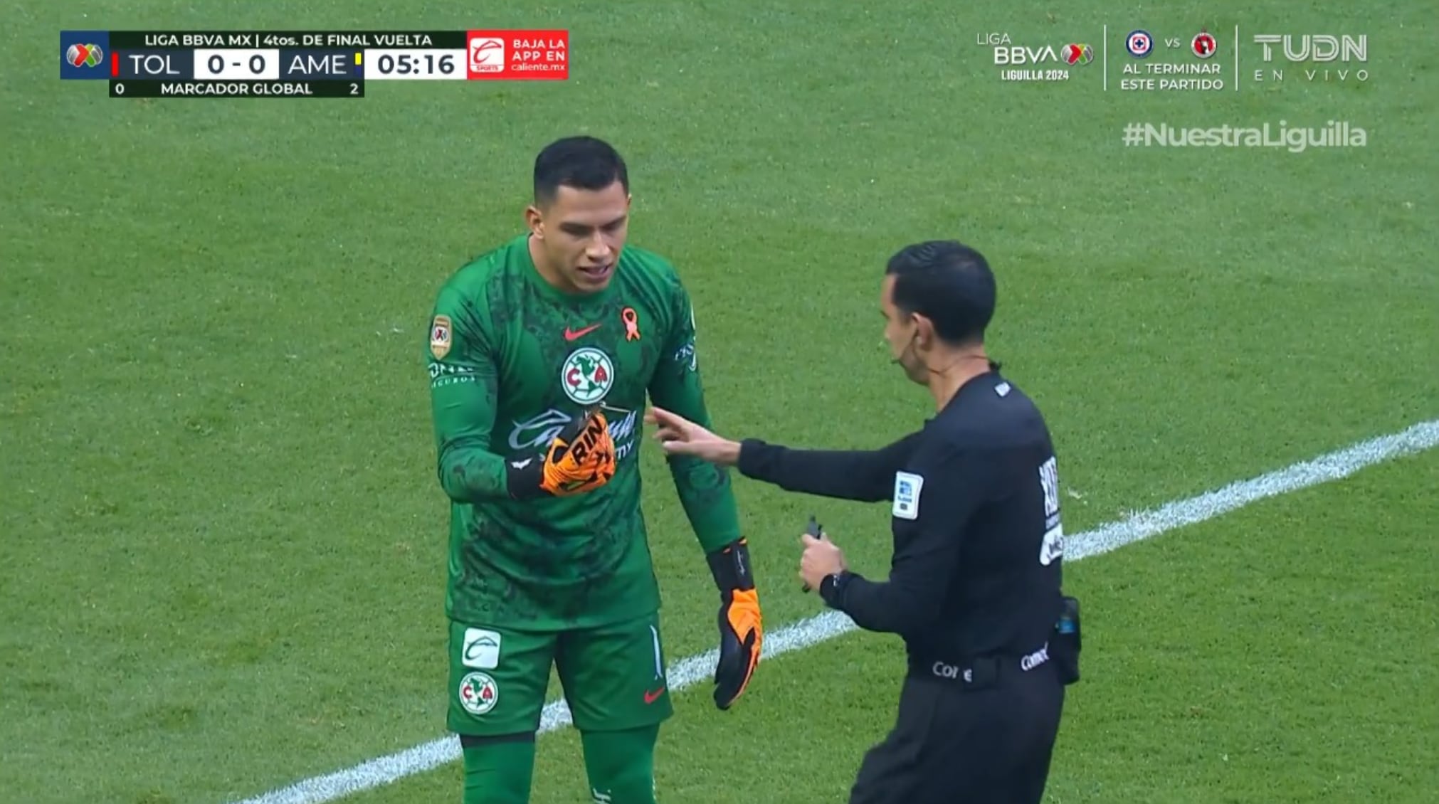 Toluca vs América: Le avientan un corta uñas a Malagón y casi lo lastima