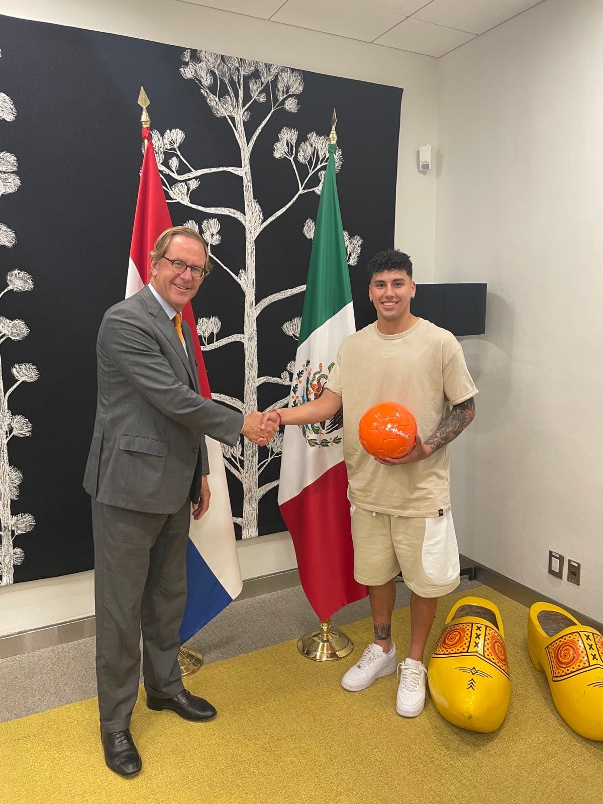 Jorge Sánchez ya recibió su visa de trabajo