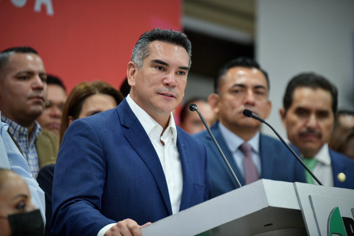 Alejandro Moreno ofrece conferencia hoy: En vivo, minuto a minuto