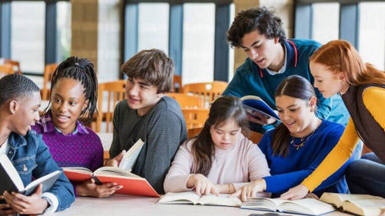 ¡Feliz Día Internacional de los Estudiantes! 15 frases inspiradoras para hoy 17 de noviembre