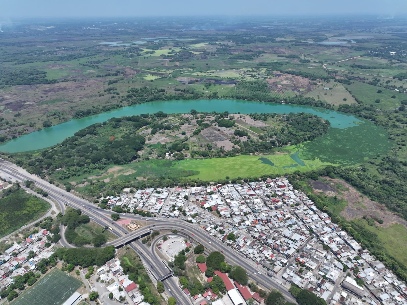 Javier May anuncia rescate de Parque Estatal Laguna del Camarón