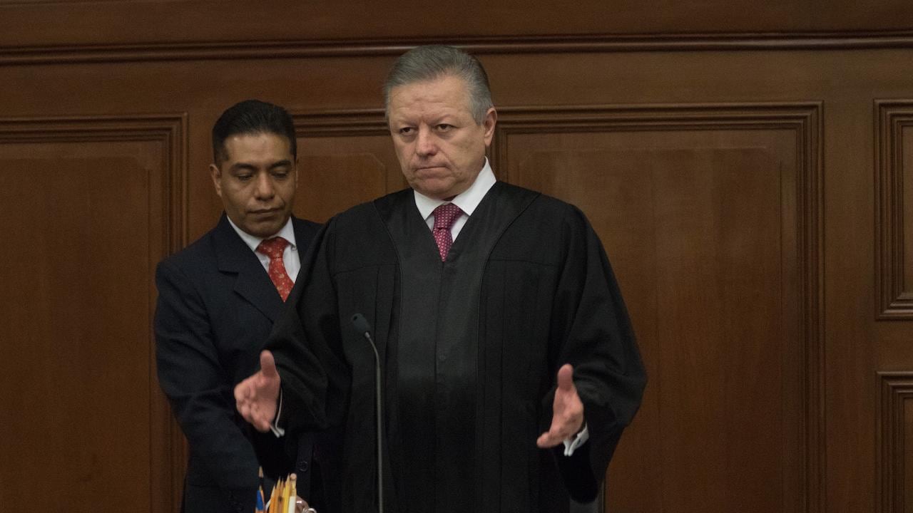 Arturo Zaldívar Lelo de Larrea. Equilibrio democrático.