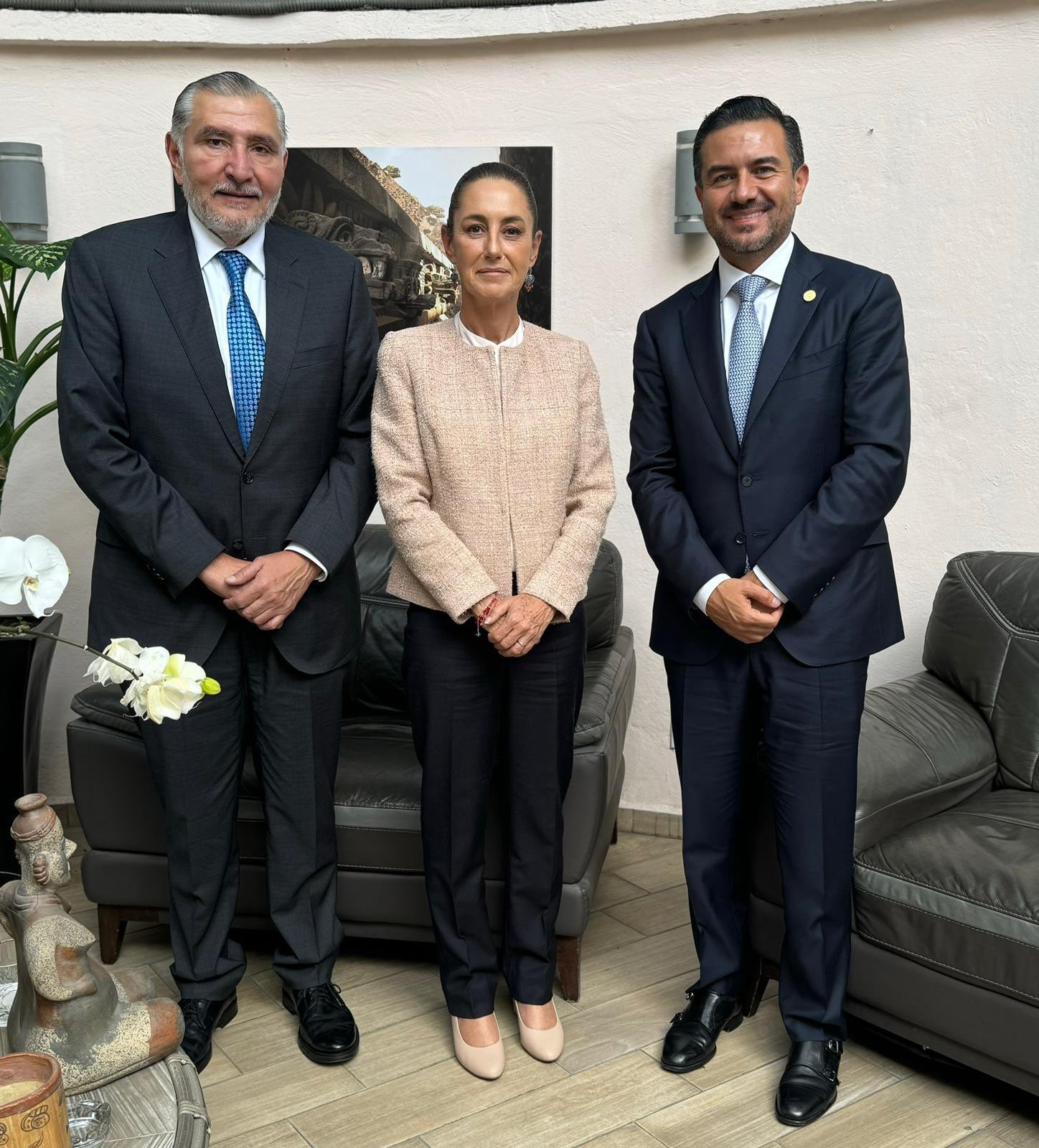 Miguel Ángel Yunes Linares se reunió con Adán Augusto López y Claudia Sheinbaum