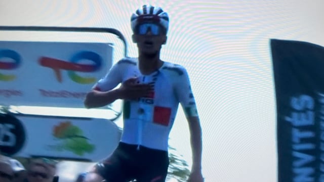 Isaac del Toro ganó ayer en el Grand Colombier