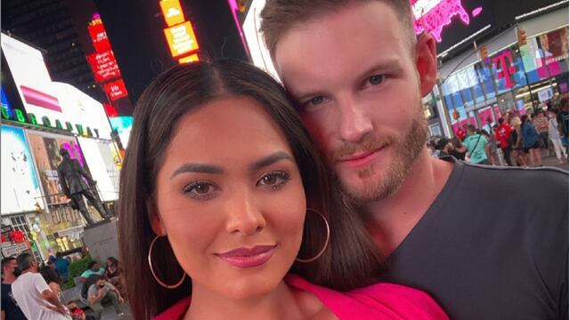 Andrea Meza y Ryan Antonio