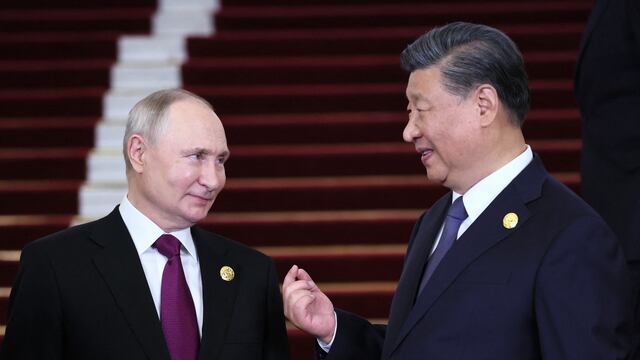 Vladimir Putin insiste en la inquebrantable relación con China ante los conflictos mundiales