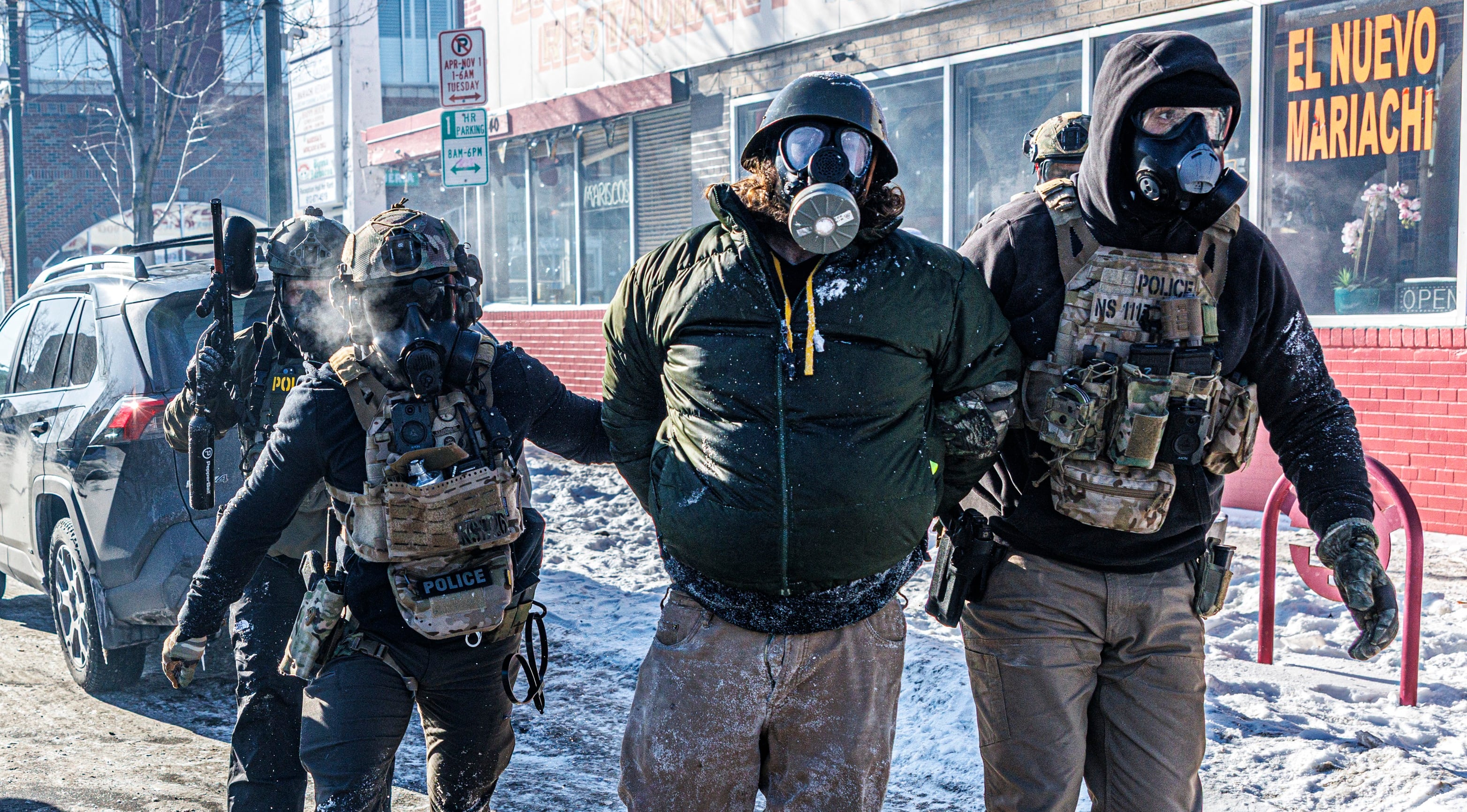 Detención por parte de agentes del ICE