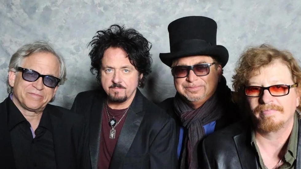 ¿A qué hora termina el concierto de Toto en Palacio de los Deportes? Horario del 16 de diciembre