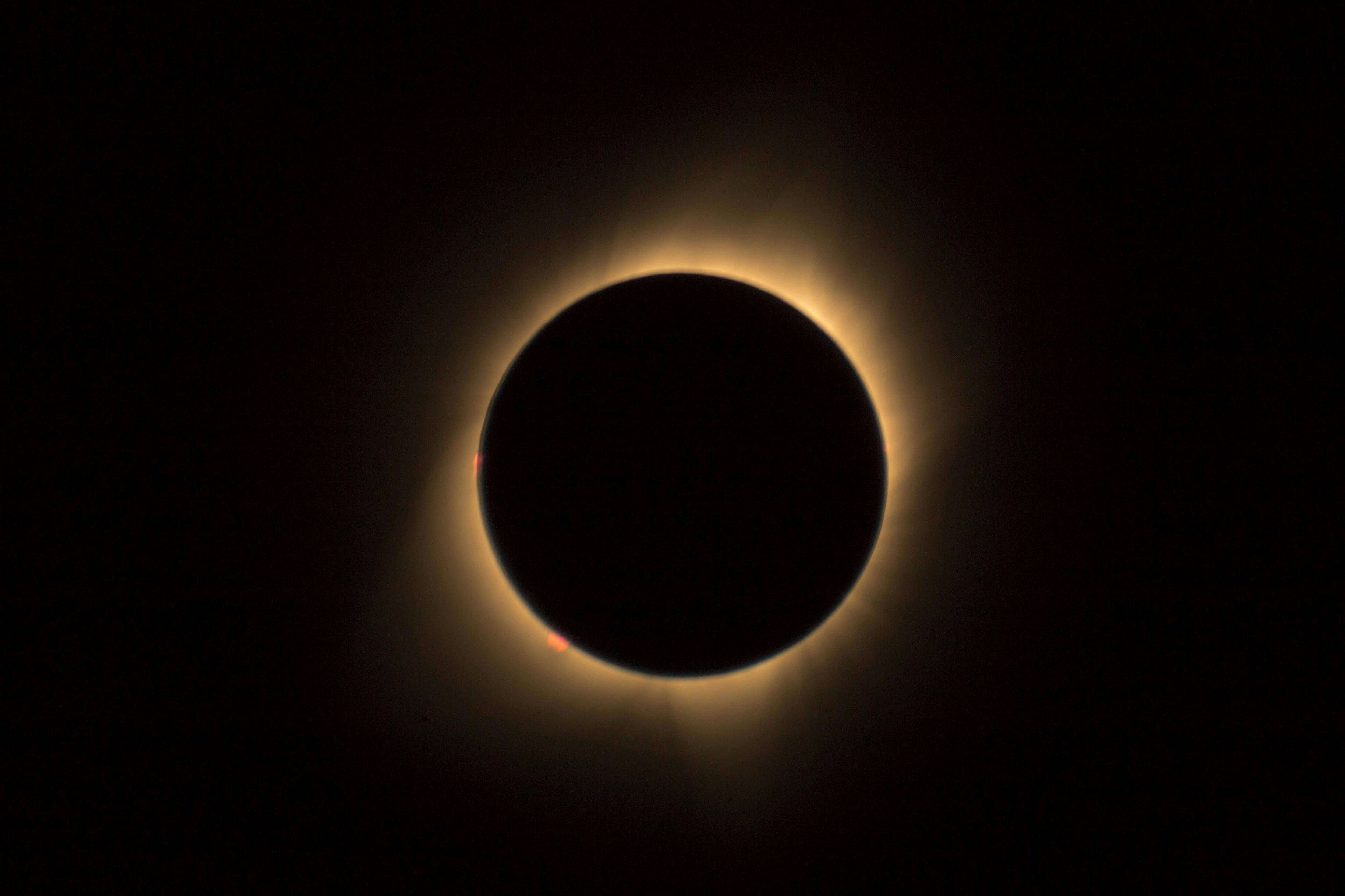 Eclipse solar 2024.