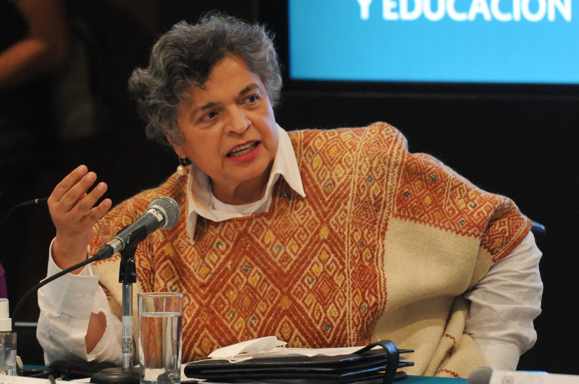Beatriz Paredes, presidenta de la Comisión de Relaciones Exteriores durante la Comisión Permanente, en su participación en la comparecencia