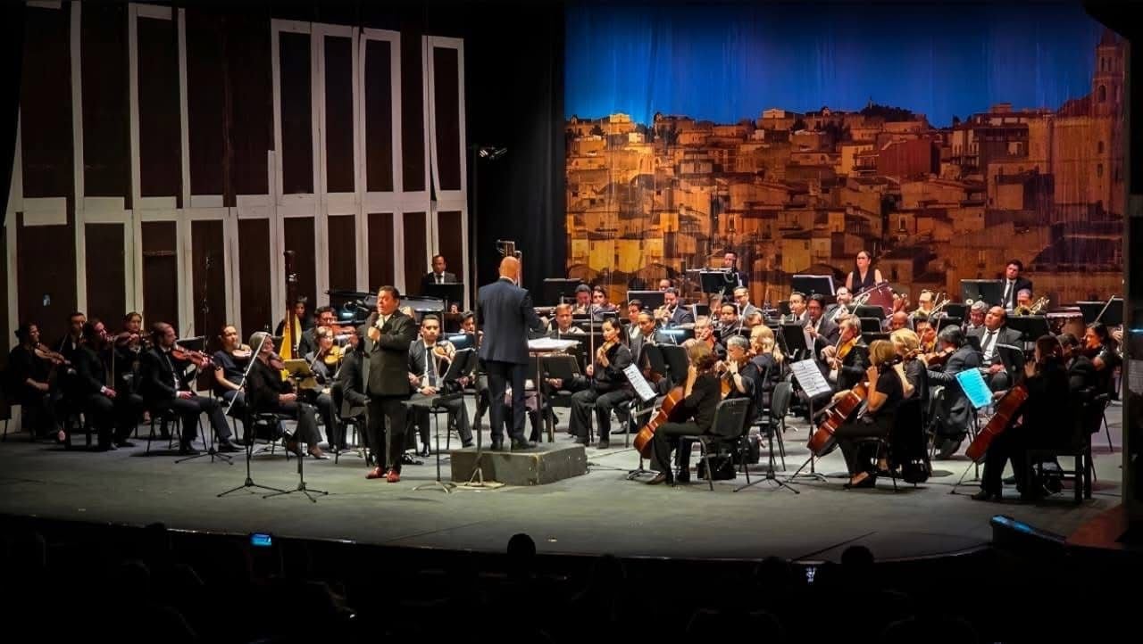 Ricardo Gallardo impulsa concierto sinfónico por el 8M en el Teatro de la Paz.