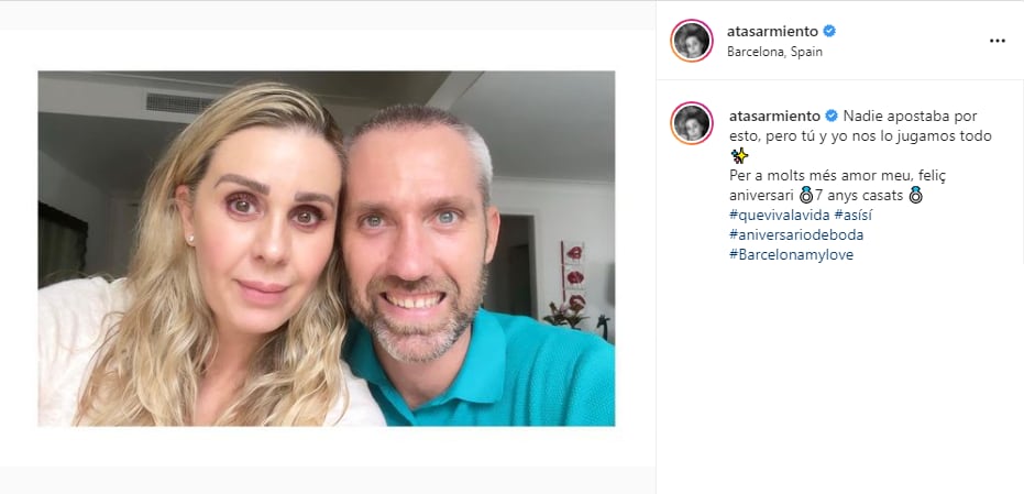 Atala Sarmiento festeja 7 años de matrimonio junto a David Ródenas.